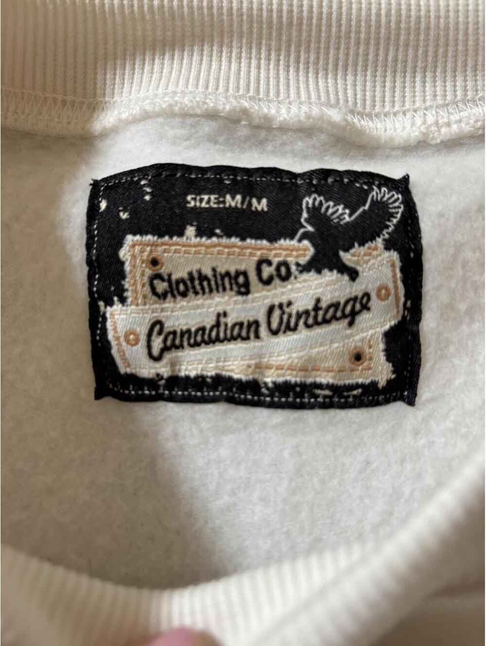 Size M - Picture 3 of 4
